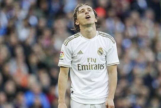 意甲保级生死冲！萨索洛主场剿杀19名紫百合，贝拉尔迪复出即王炸