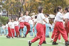 #花样滑冰队列滑 来源：世界滑联官方推特一支队伍，一颗心跳。✨⛸️