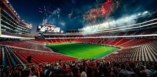 国米球迷比赛中高歌嘲讽米兰：卡尔迪纳莱别卖米兰，留下来