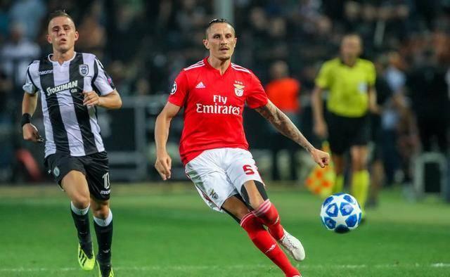 队获得八个 队获得八个