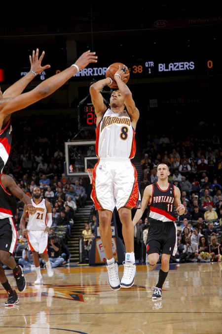 仍持谨慎态 仍持谨慎态