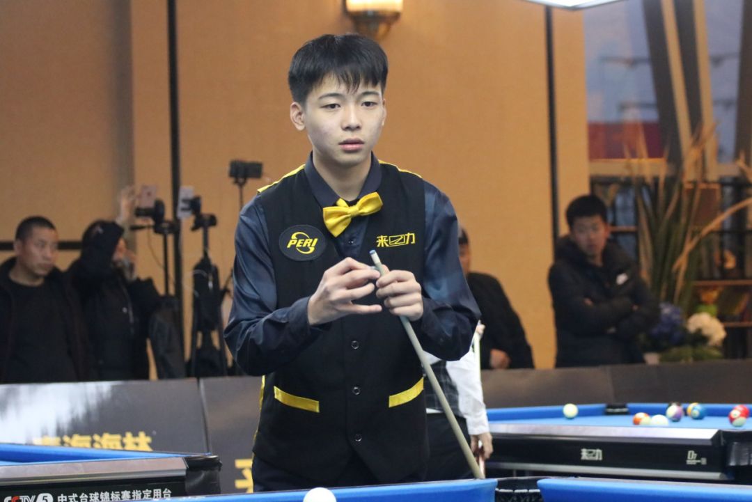 8的比分被 8的比分被