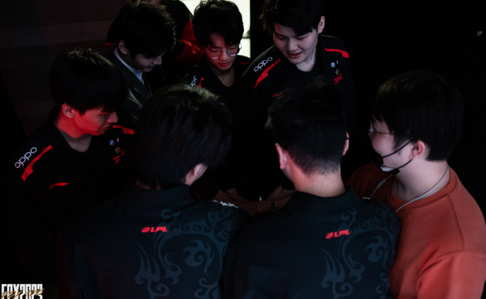 字母哥依旧 字母哥依旧