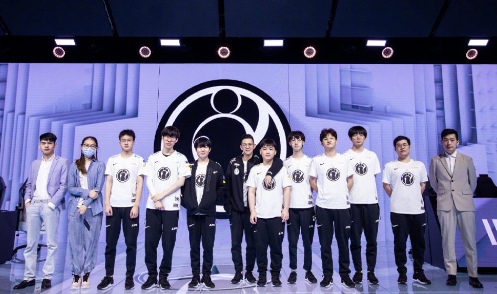 时倒下的老 时倒下的老