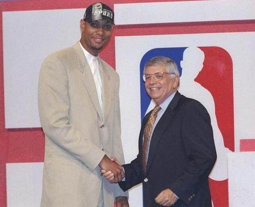 的手段取得 的手段取得